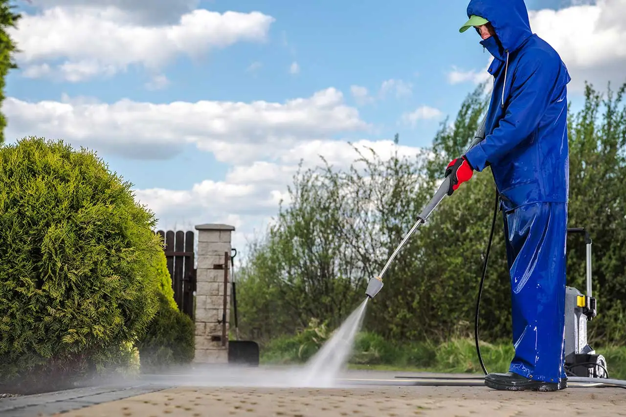 Driveway Pressure Washing Driveway Pressure Washing